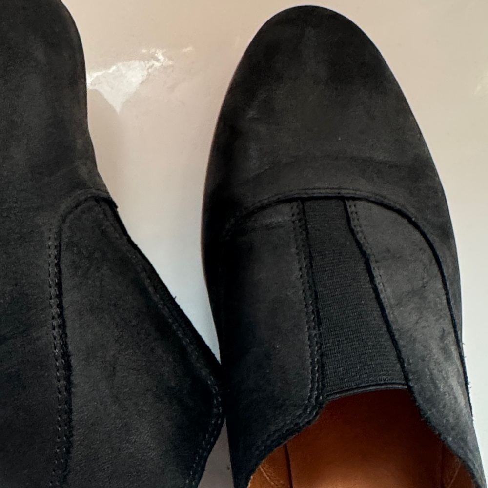 Lucky Brand Women's Black Loafers - Picture 3 of 6